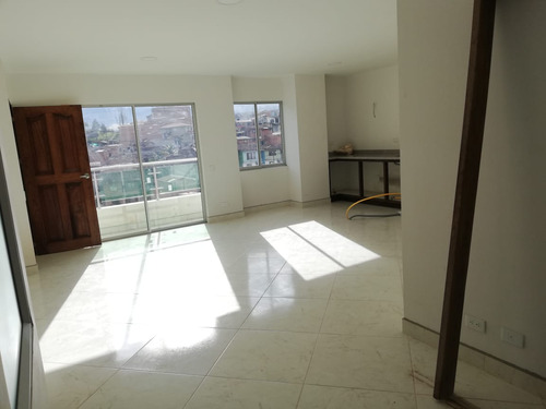 Espacioso Apartamento Para Estrenar En Ph En Venta En El Carmen De V.