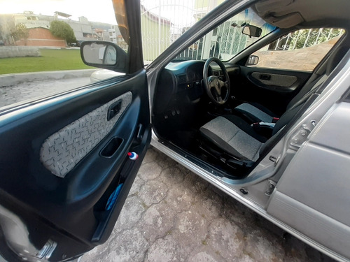 Imagen 4 de 8 de Nisan Sentra Automóvil