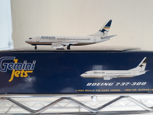 Avion Boeing 737-300 De Australian Vh-tai En Escala 1:400