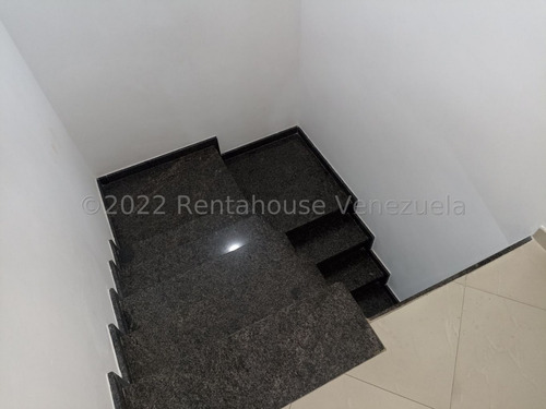 Imagen 10 de 12 de Casa En Venta La Morita Maracay 22-23084 Hc