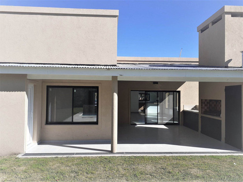 Imagen 13 de 30 de Venta Casa Quinta Lujan Del Sol Impecable Permuta