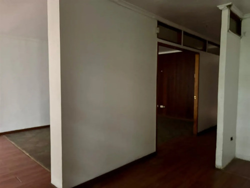 Casa Comercial De 453 M En Arriendo 12 Privados Centro 
