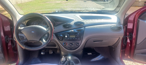 Ford Focus 1.8 Ambiente