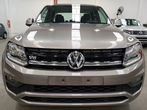 Imagen 15 de 25 de Volkswagen Amarok V6 Comfortline 4x4 At 258 Cv Mca #a1