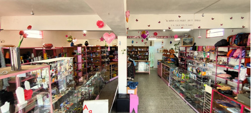 Local Comercial En Venta En El Centro De Ambul
