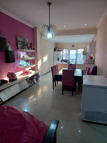 Imagen 4 de 16 de Excelente Casa En Barrio Alpino! Gran Inversión!!