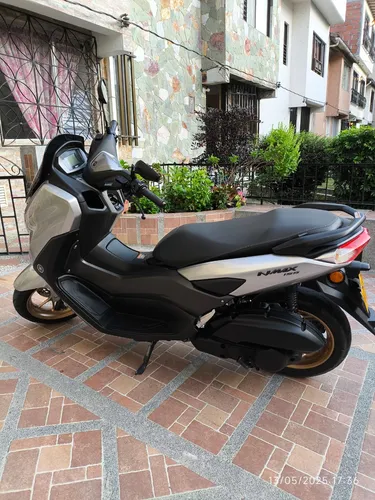 Yamaha Nmax Conectes 2025