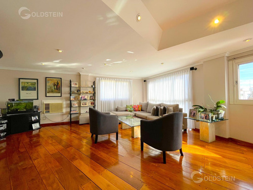 Duplex De Real Categoria Totalmente Recilado, Comoda Cochera Fija Y Baulera