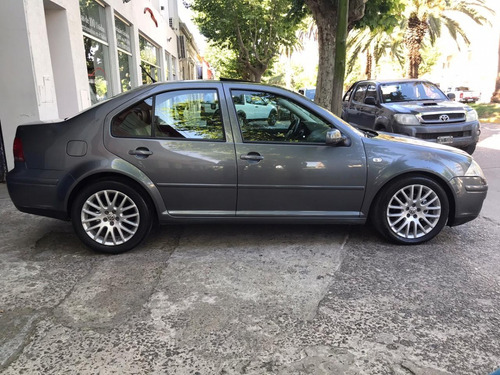 Volkswagen Bora 1.8 Highline T Tiptronic Cuero