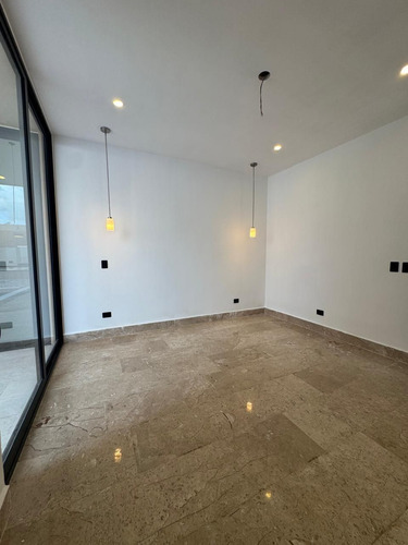 Residencia En Renta En Xcanatún, Mérida