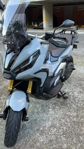 Honda X-adv 2023