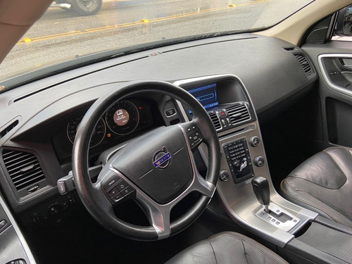 Volvo XC60 2.0 T5 Dynamic 5p
