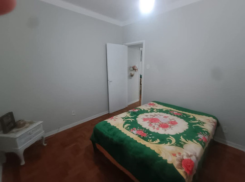 Apartamento 2 Quartos Mais Dependência Centro De Petrópolis