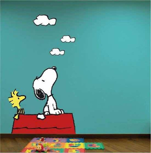 Snoopy Charlie Brown En Vinil Decorativo