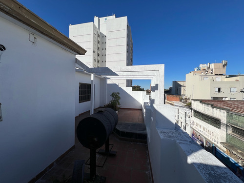 Alquiler Planta Alta Santa Fe - Ph En Yrigoyen Freyre Al 2200