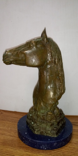 Busto Caballo De Bronce Con Base De Granito. 