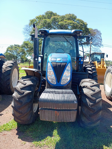 Trator New Holland T7205 Ano 2023