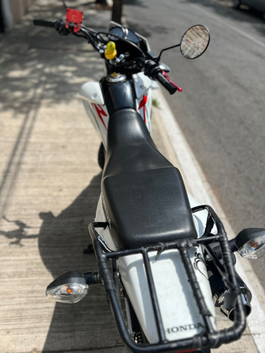 Honda Xr150 2022 Con Solo 10,000 Km Único Dueño