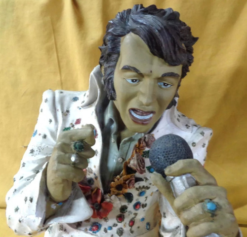 Imagem 3 de 7 de Elvis Presley Aloha From Hawaii Linda Estatua Busto