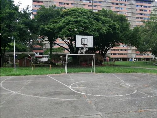 Venta Apartamento De 118mts2 En La Flora, Norte De Cali 11032.