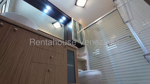 Apartamento En Venta Lomas De Prados Del Este