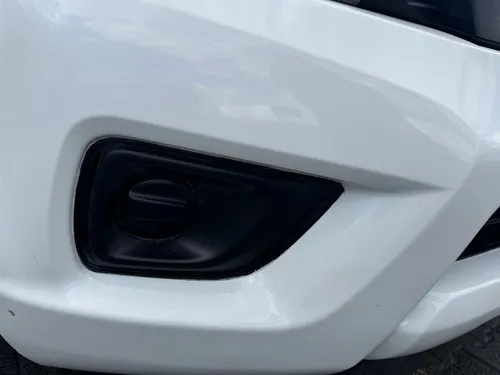 Nissan Np300 2020