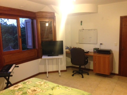 Casa Em Aberta Dos Morros Com 4 Dormitórios - Mi17374