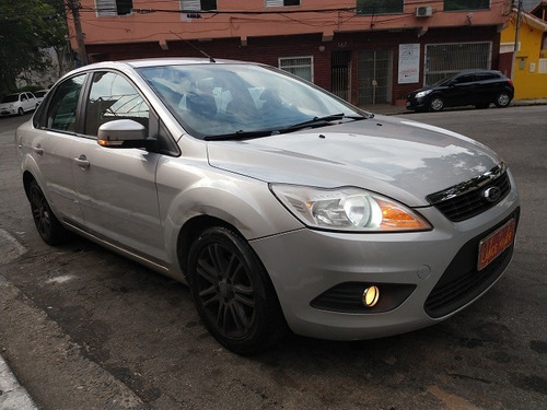 Imagem 3 de 10 de Focus Sedan 1.6 Flex