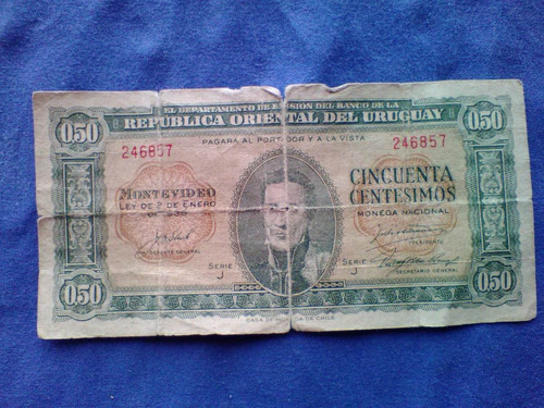 Billete De Uruguay Serie J Numero 246857 Año 1939 De $ 050