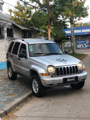 Imagen 3 de 12 de Jeep Cherokee Limited