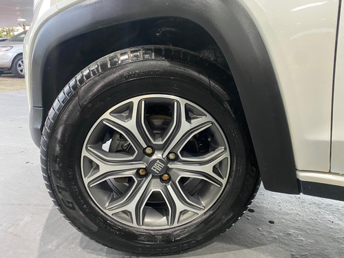 Fiat Strada Volcano