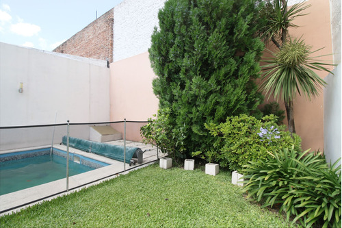 Venta Casa 6 Amb. Paternal Pileta 2 Cocheras