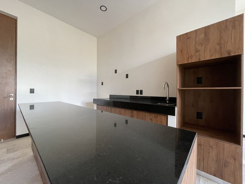 Departamento En Venta En Slaka (a Estudio) Santa Gertrudis Copó