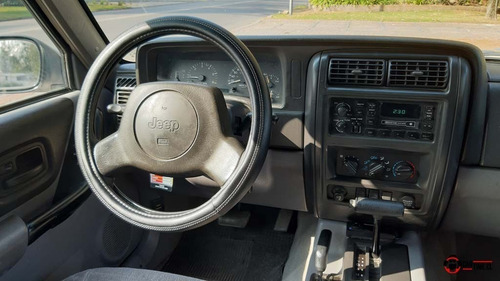 Imagen 17 de 25 de Jeep Cherokee Sport 4.0 At 1998
