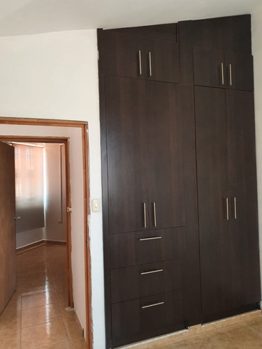 Imagen 20 de 22 de Ravell Prince Bienes Raíces Vende Bonito Town House
