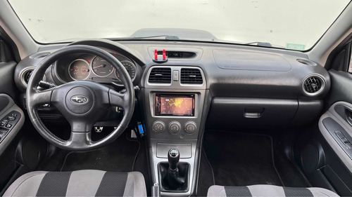 Imagen 16 de 20 de Subaru Impreza 2008 2.5 Sedan Wrx-265 400cv