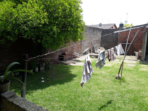 Imagen 9 de 12 de Casa En Venta Bruselas Al 600 Ituzaingo