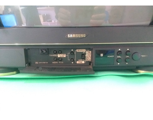 Imagem 3 de 3 de Televisor 14 Polegadas Samsung