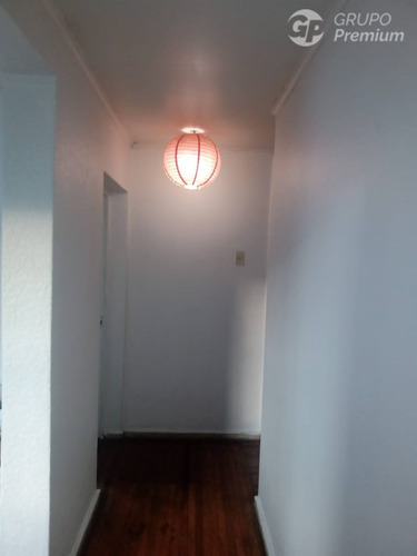 Casa En Venta Aislada De 4 Dorm. En Macul