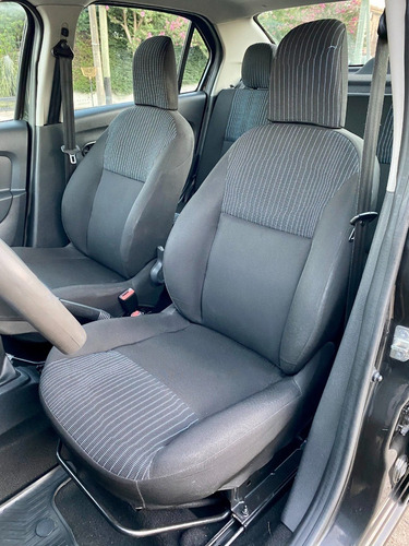 Renault Logan Authentique Plus 1.6 Nafta/gnc Muy Bueno