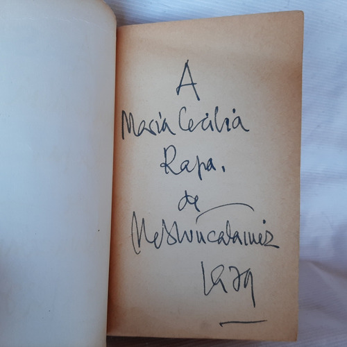 Imagen 3 de 8 de La Casa Manuel Mujica Lainez Autografiado