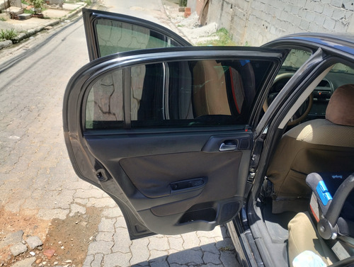Chevrolet Astra 2.0 Advantage Flex Power 5p 121 hp