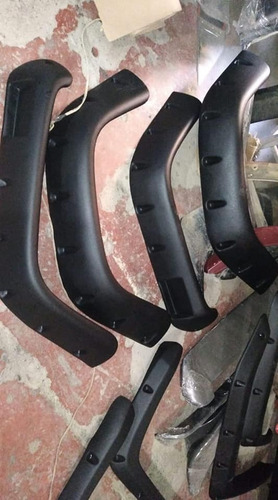 Imagen 3 de 4 de Jeep Cj 5 Cj 6 Cj7 Willys Ampliaciones Wrangler Burbujas