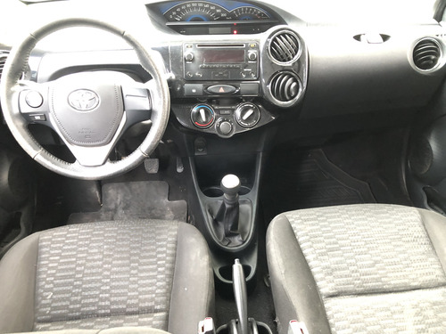 Toyota Etios 1.5 Sedan Xls