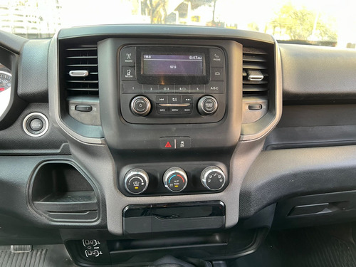 RAM 4000 5.7 Chasis Cabina Pl 4x2 Mt