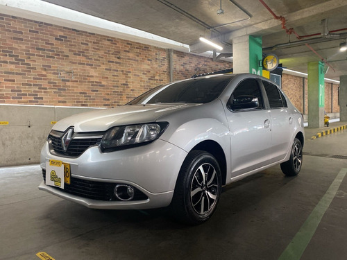 Imagen 6 de 25 de Renault Logan