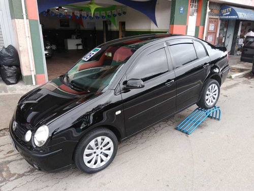 Polo Sedan 2005 1.6 Total Flex 4p Preto
