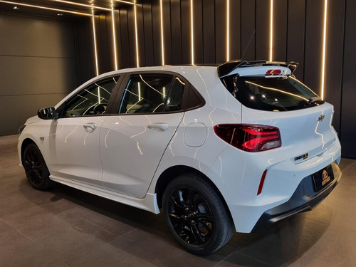 Chevrolet Onix HATCH RS 1.0 Turbo 12V Flex 5p Automático.