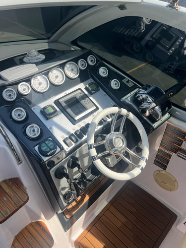 Lancha Focker 310 Modelo 2012
