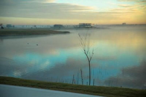 Imagen 2 de 16 de Puertos/ Marinas - Espectacular Lote En Venta Al Lago Central